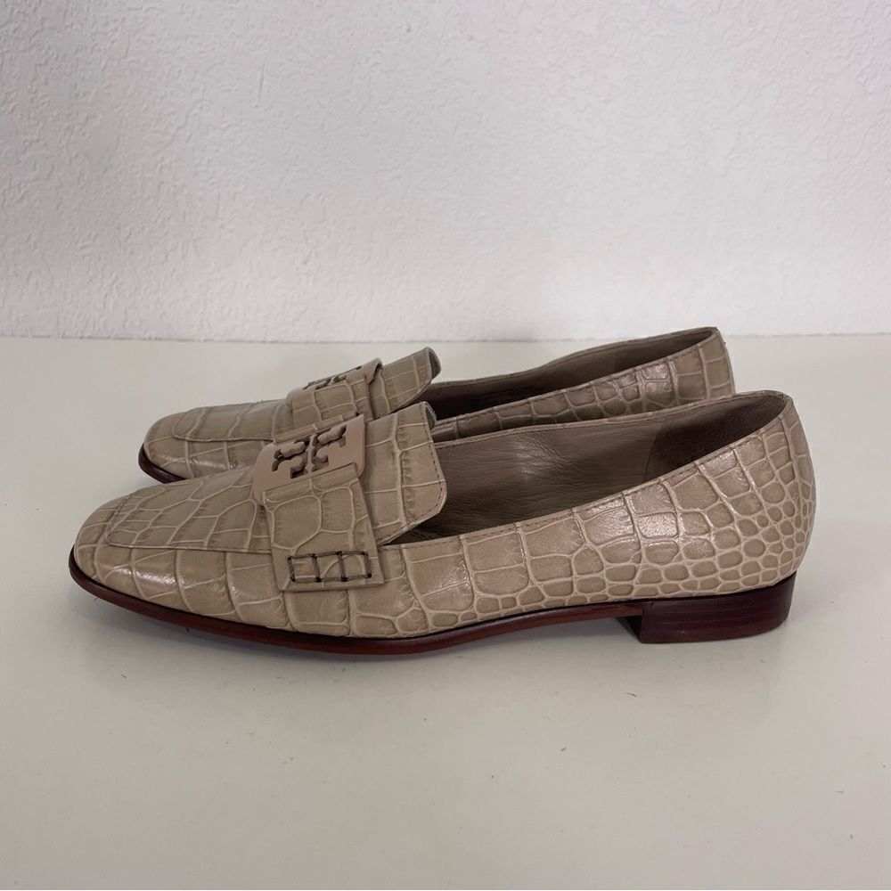 Tory Burch Bone Colored Animal‎ Print Textured Leather Loafers Women’s 6.5